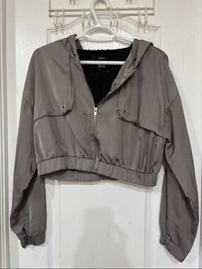 Forever 21 Cropped Hooded Windbreaker Jacket - Taupe